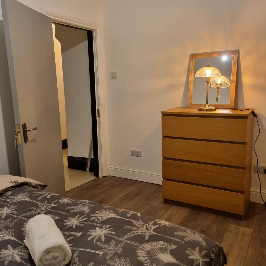 Apartmán 41 Crawley Road Luton  Exteriér fotografie